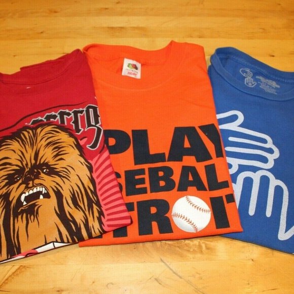 3 Men's Size Small T-Shirts - Tigers Baseball - Michigan - Star Wars Chewbacca - Picture 1 of 7